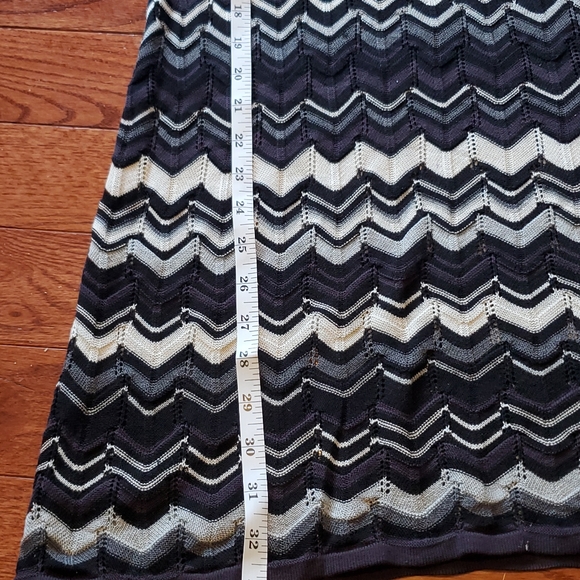 BCBG Max Azria chevron tunic - Picture 3 of 6